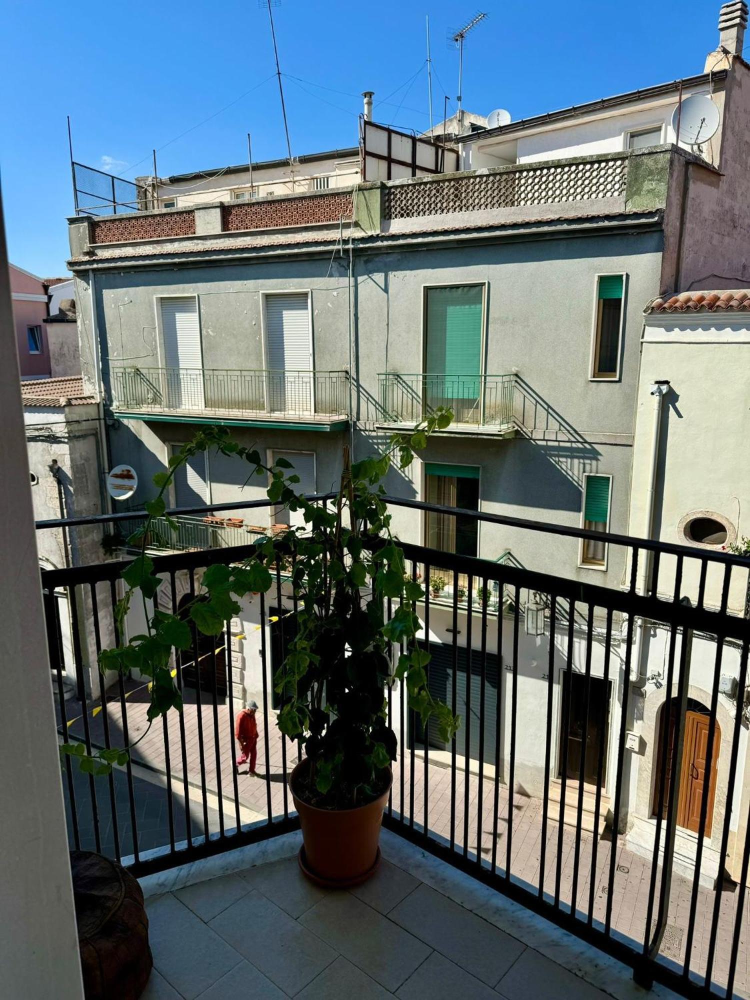 Ely House Apartment Monte Sant'Angelo Exterior photo