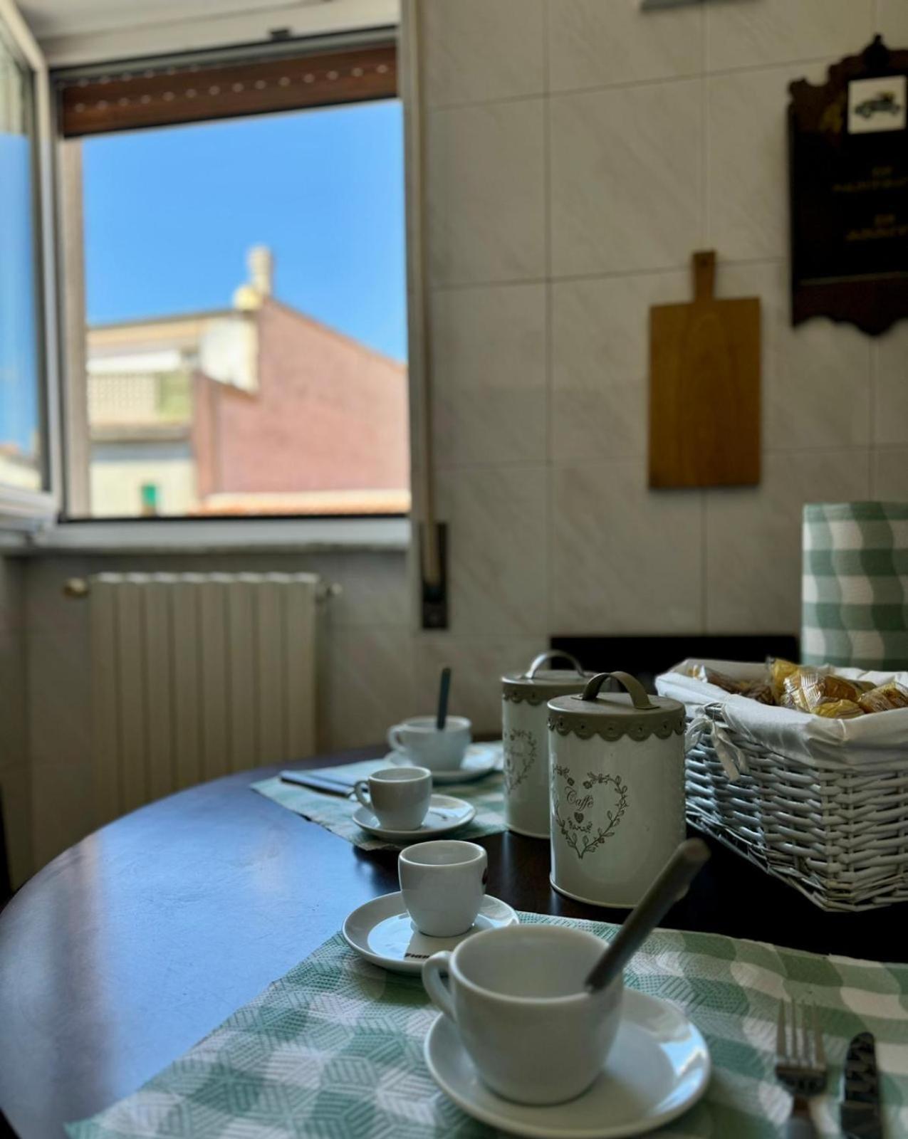 Ely House Apartment Monte Sant'Angelo Exterior photo